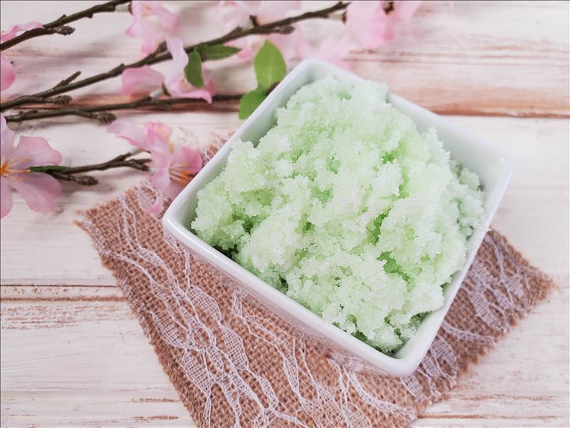 Homemade Lemongrass Sugar Scrub