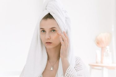 Why you should consider LED Facial Light Therapy