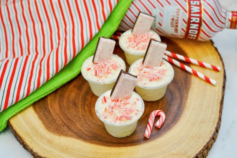 Peppermint Bark Pudding Shots