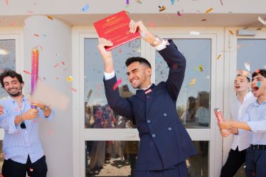 Best Dressed Certificate: Why You Don’t Need One (And What Actually Works)