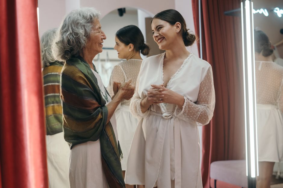 Wedding Guest Dress Brands: Stop Buying Fast Fashion That Falls Apart Wedding Guest Dress Brands: Stop Buying Fast Fashion That Falls Apart